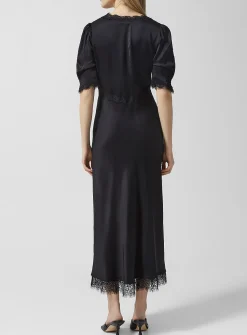 Annina satiny V-neck dress