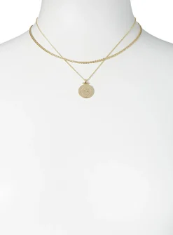 Antique pendant necklaces