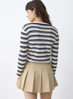 Belt loops pleated dress skirt