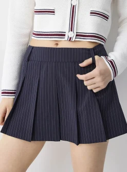Belt loops pleated dress skirt