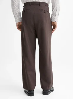 Brown pleated pant