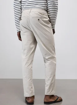 Buttoned elastic-waist chinos