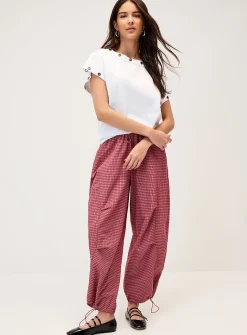 Checkered poplin barrel-leg pant