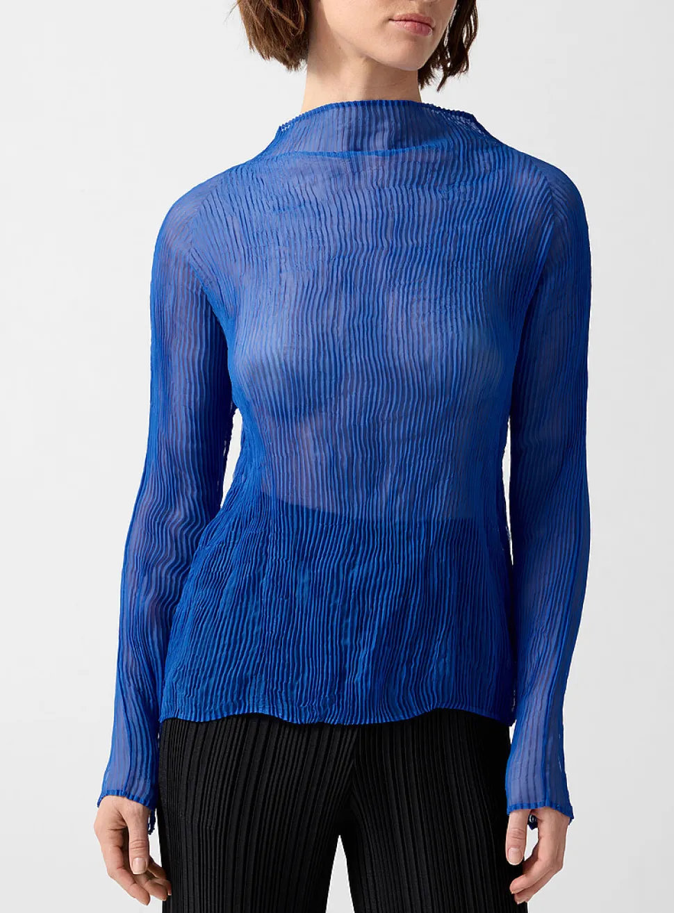 Chiffon Twist high-neck top