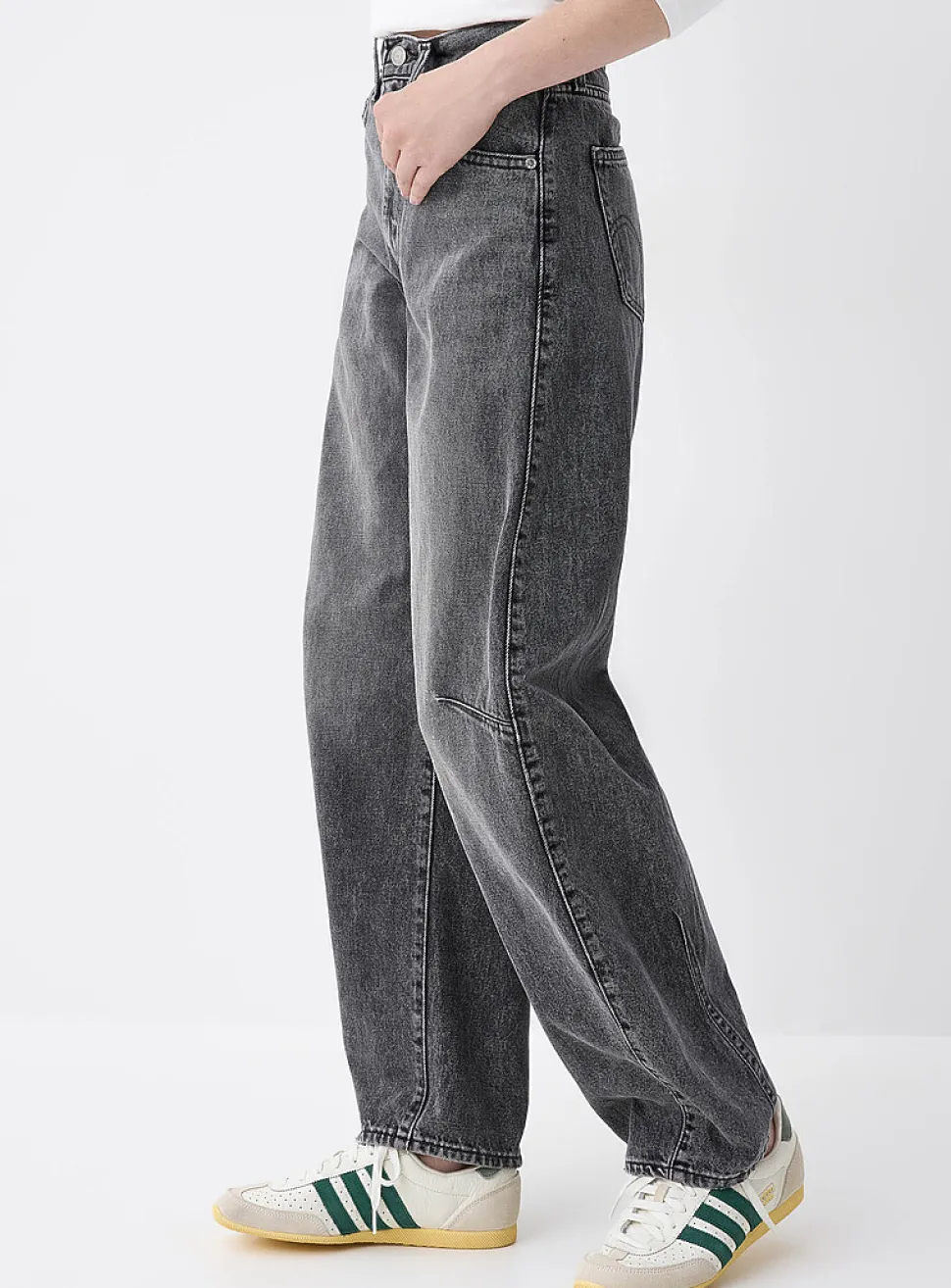 Cinch barrel jean