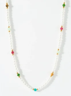 Colourful bead and pearly bead necklace