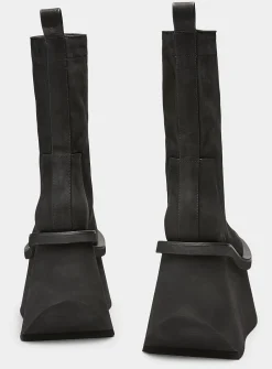 Concordians platform boots