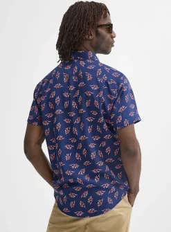 Coral shirt