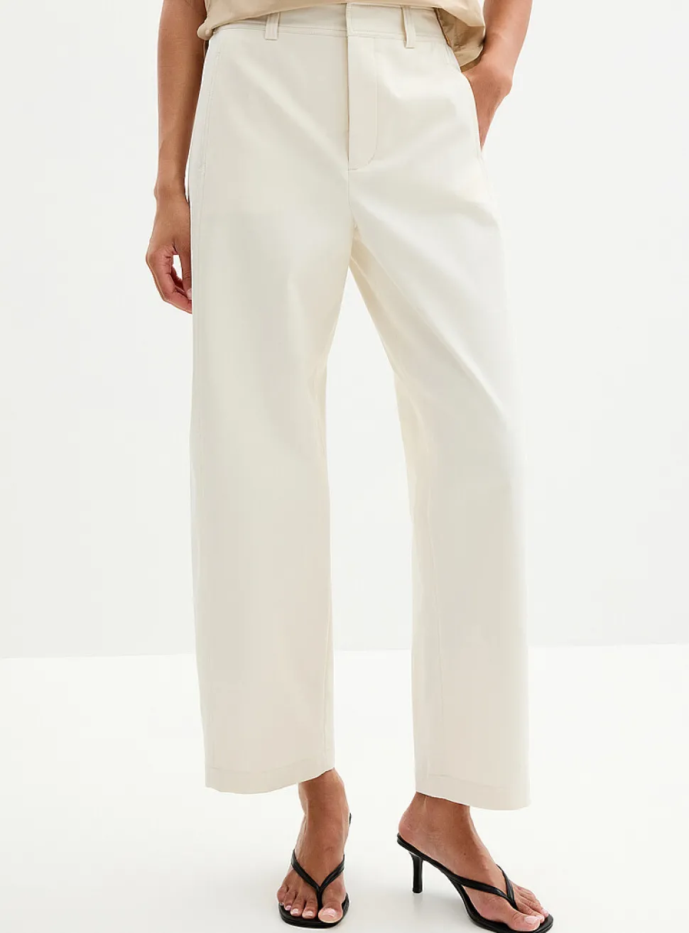Cotton-lyocell chino pant