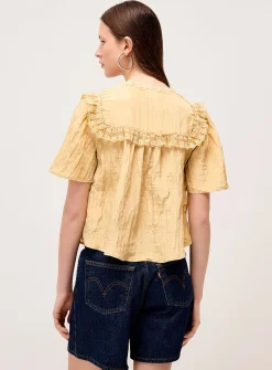 Crinkled-effect crochet details blouse