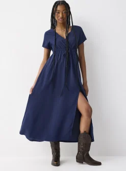 Crossover neckline crepe maxi dress