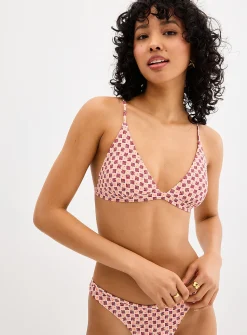 Cross-strap triangle bikini top