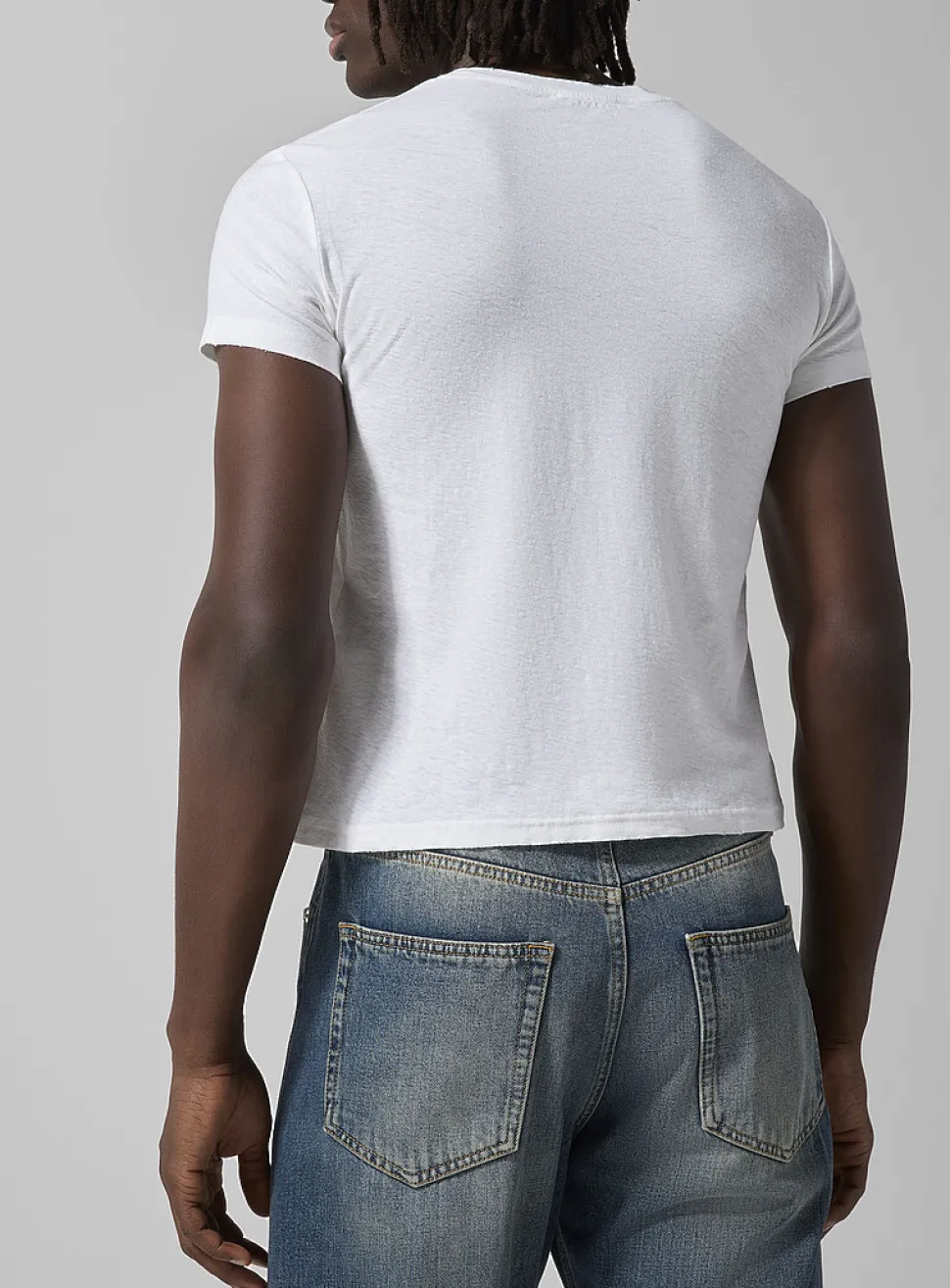 Distressed fitted T-shirt