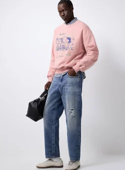 568 distressed jean