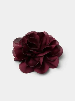 Dome flower brooch