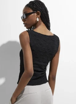 3D texture boat-neck cropped cami