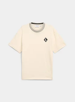 Elaborate knit collar T-shirt