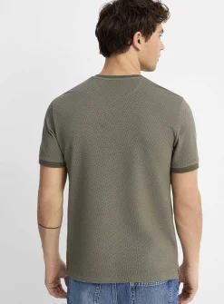Embossed honeycomb T-shirt