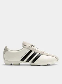 Field contrasting stripes sneakers