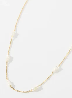 Fine pearl chain