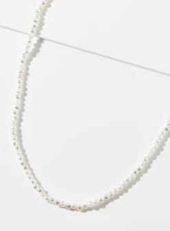 Fine pearl necklace