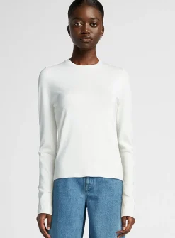 Fitted solid-colour crew-neck sweater