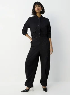 Flap pockets cropped linen-blend jacket