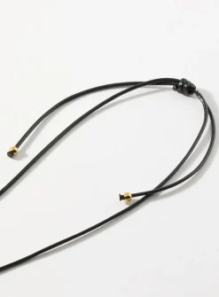 Flat metallic medallion rope necklace