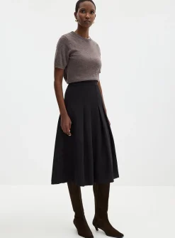Flat pleats midi skirt