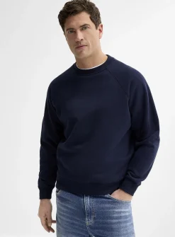 Fleece-underside raglan sweatshirt