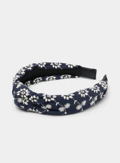 Floral openwork knotted headband