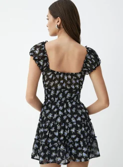 Floral ruffled veil dress