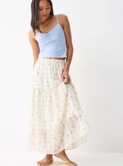 Flowers and embroidery maxi skirt