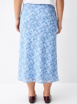 Flowy chiffon maxi skirt