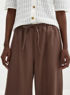 Flowy lyocell elastic-waistband pant