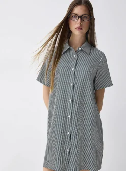 Flowy patterned shirtdress