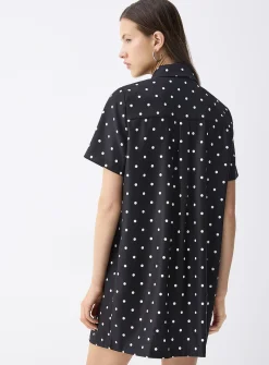 Flowy patterned shirtdress