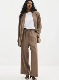 Flowy pinstripe pant