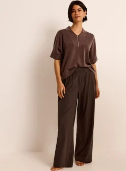 Flowy stretch lounge pant