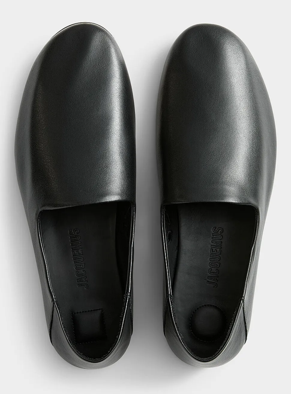 Foldable black leather flats