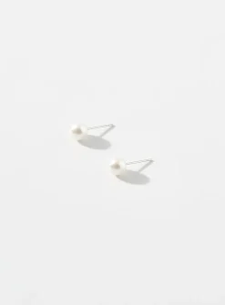 Freshwater pearl earrings