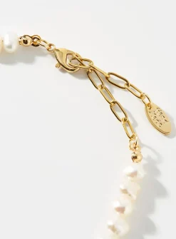 Freshwater pearl necklace