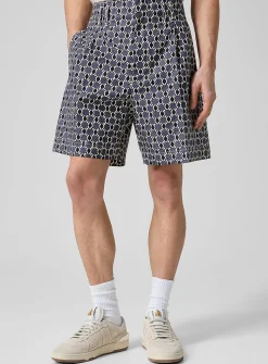 Geometric pattern loose Bermuda shorts