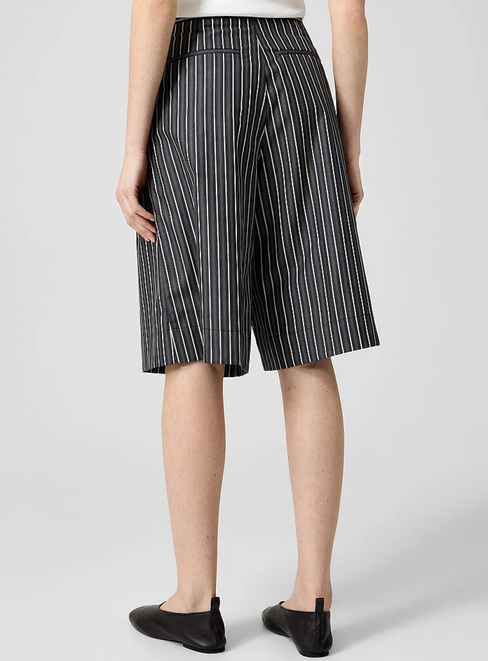 Henna flared-leg striped Bermuda short