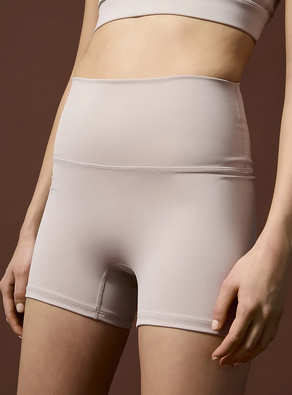 High-waist ultra-cropped bike short