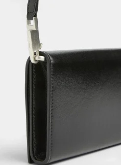 Hollywood pouch