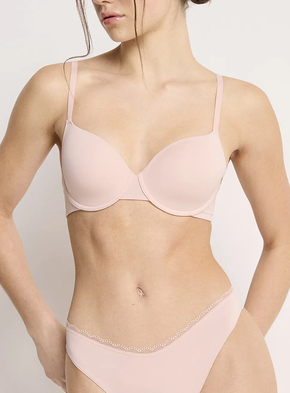 Hydra plunge bra
