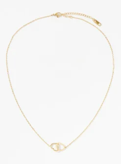 Interlaced hearts chain