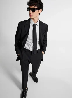 Justin monochrome suit