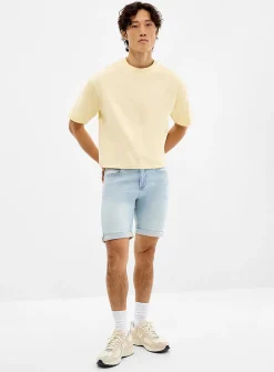 Knit-like underside light-blue denim Bermudas